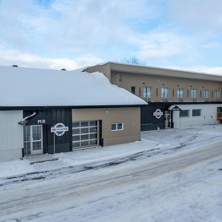 Auberge St-Alexis Saint-Raymond Exterior foto